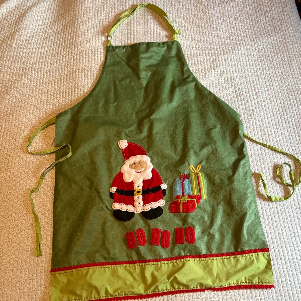The Company Store Green Apron with Santa and Gifts